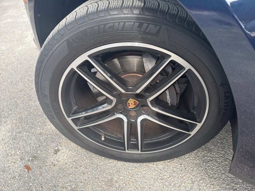 Used 2021 Porsche Macan image 10