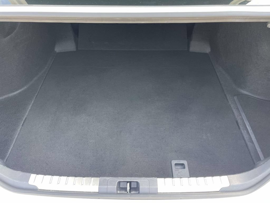 Used 2025 Toyota Camry SE w/ Multimedia Upgrade Package FWD image 11