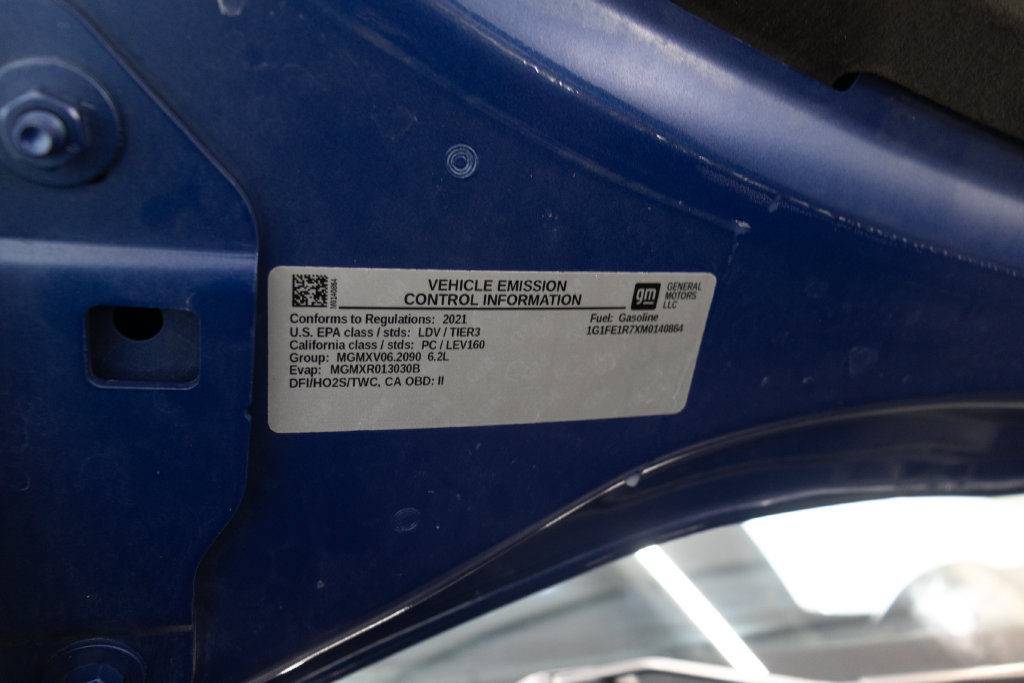Used 2021 Chevrolet Camaro LT RWD image 29