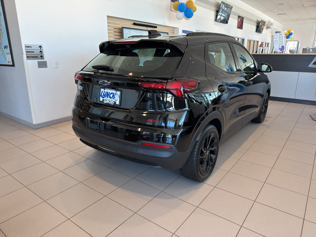 New 2027 Chevrolet Bolt RS w/ Technology Package FWD image 5