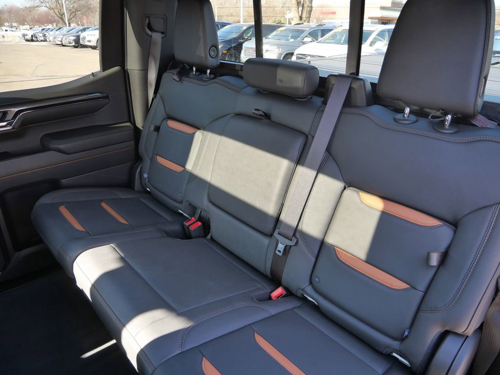 Used 2023 GMC Sierra 1500 AT4 w/ AT4 Premium Package image 27