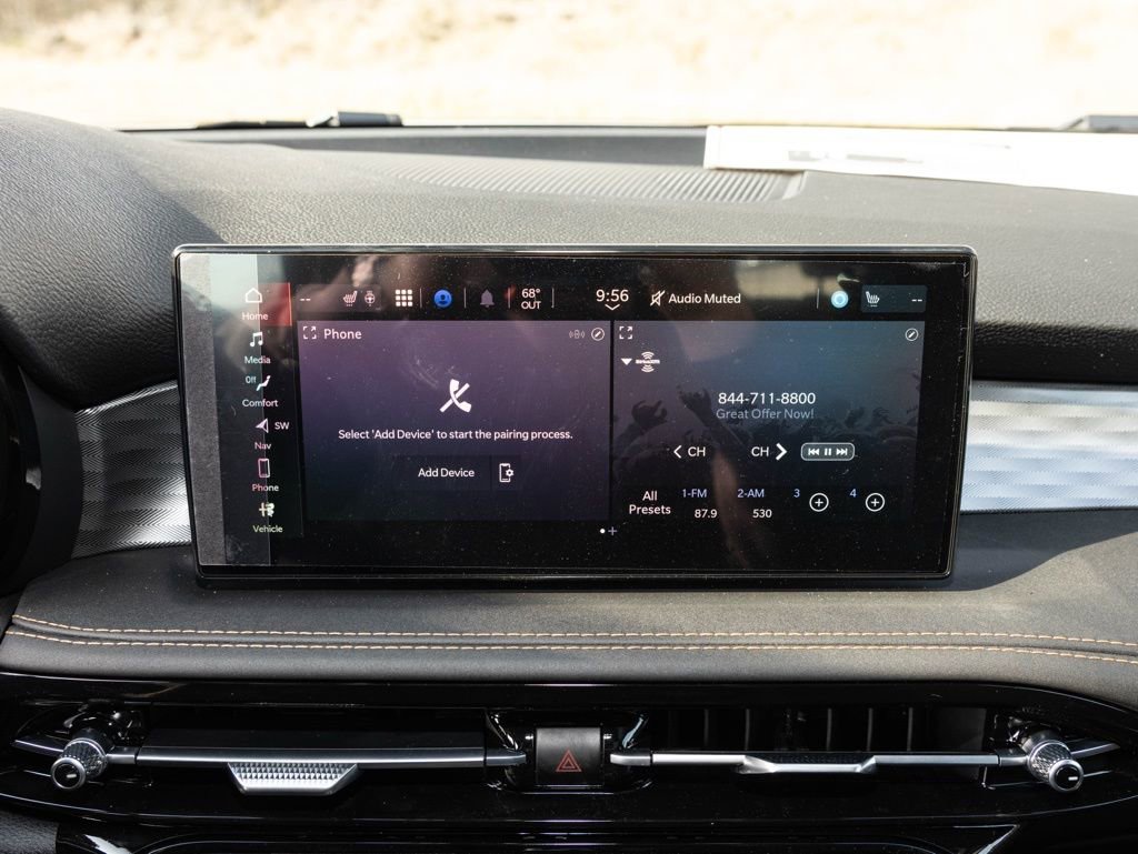 New 2026 Alfa Romeo Tonale w/ Black Premium Package image 36