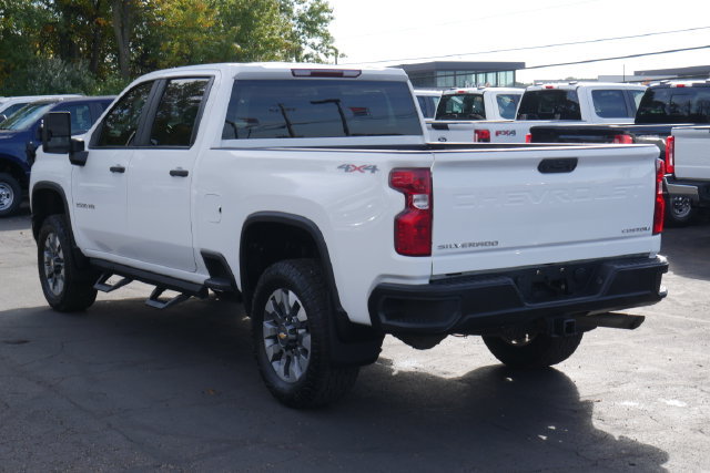 Used 2023 Chevrolet Silverado 2500 Custom w/ Custom Convenience Package AWD/4WD image 8