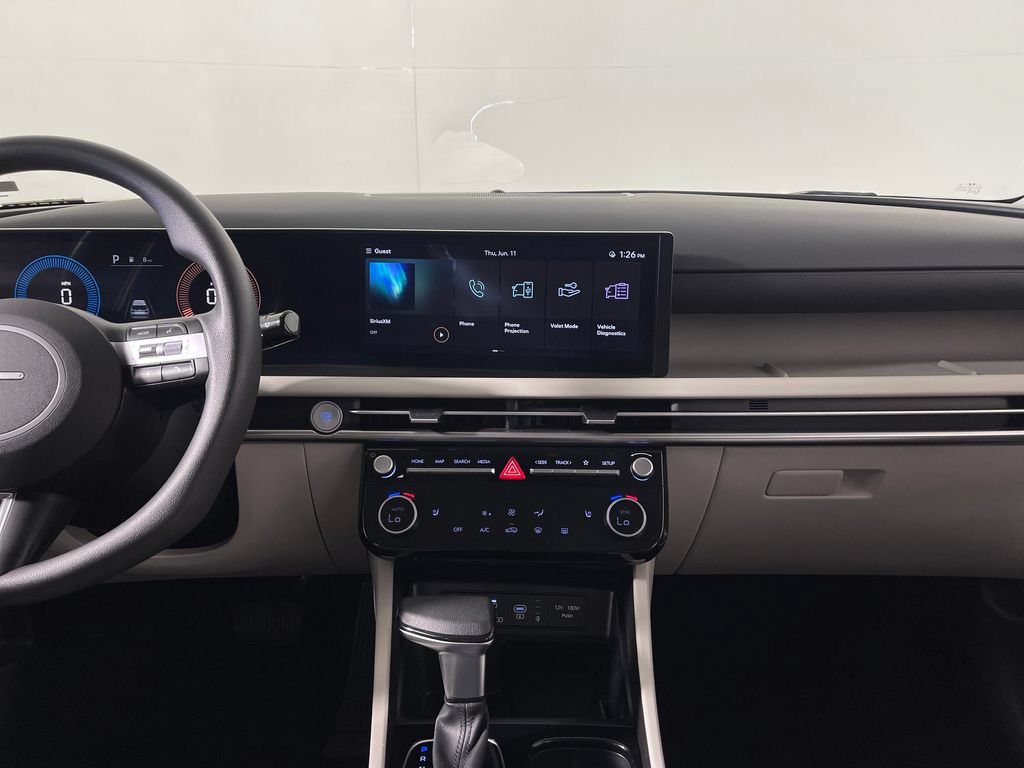 Used 2025 Hyundai Tucson SEL FWD image 16