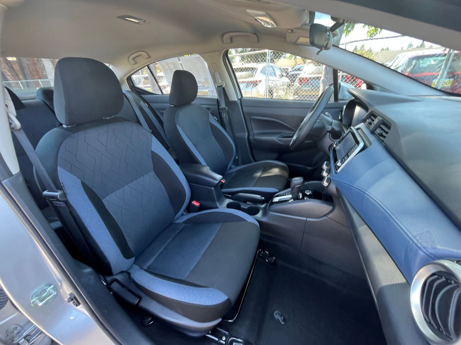 Used 2025 Nissan Versa SV FWD image 34