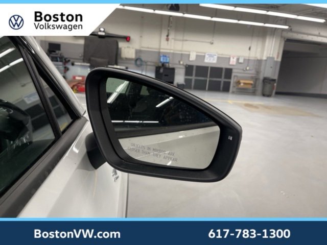 New 2026 Volkswagen Tiguan SE R-Line image 7