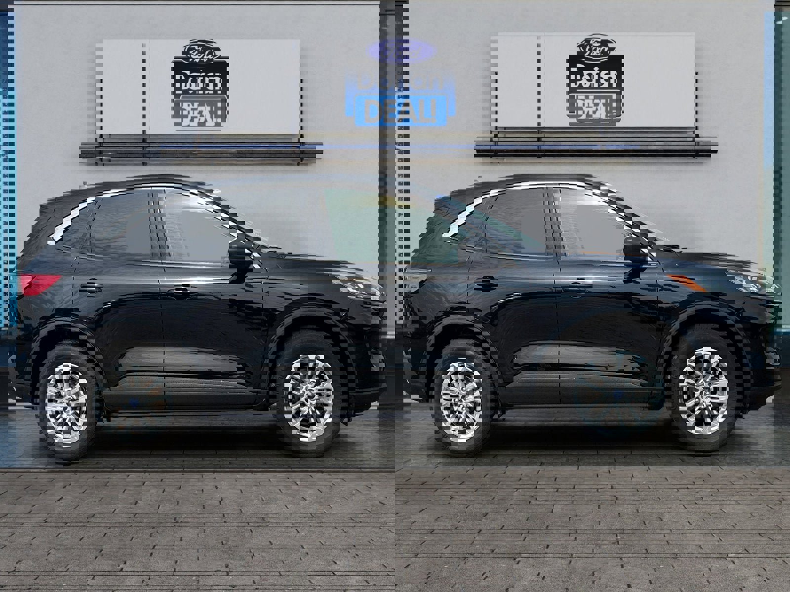 Certified 2022 Ford Escape SE w/ Cold Weather Package image 2