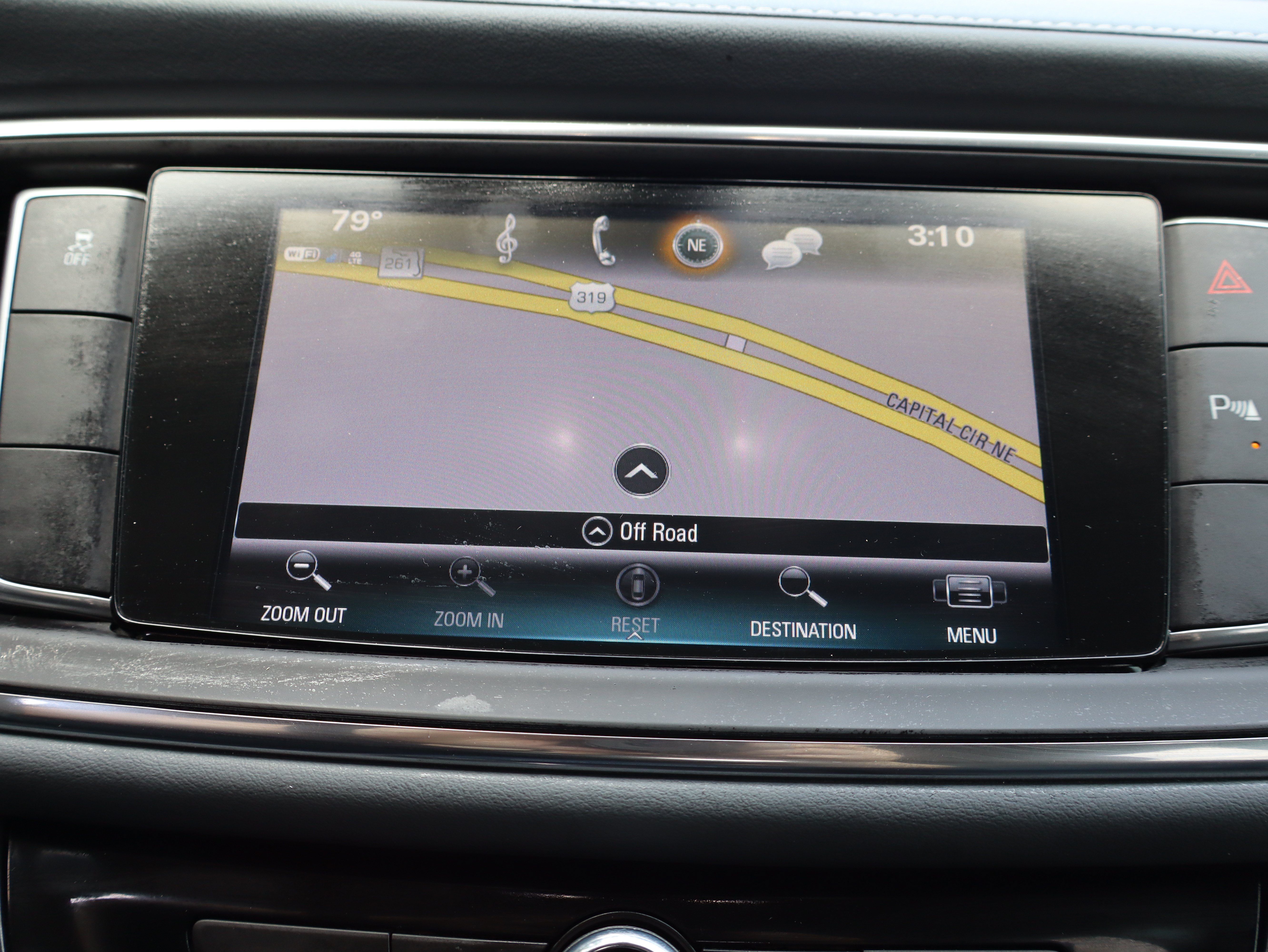Used 2019 Buick Enclave Essence FWD image 40