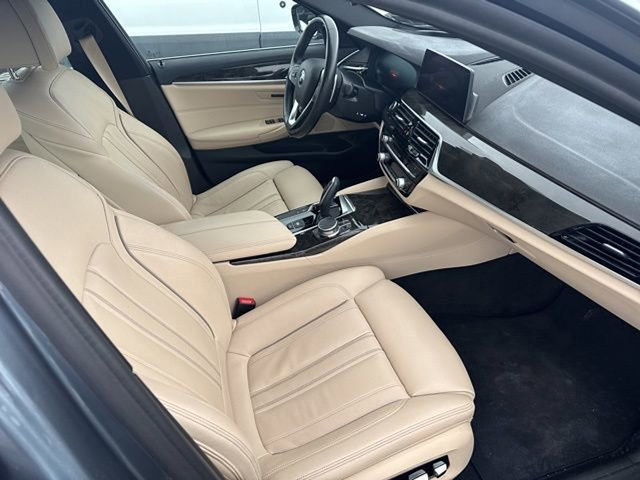 Used 2019 BMW 540i xDrive w/ Executive Package image 15