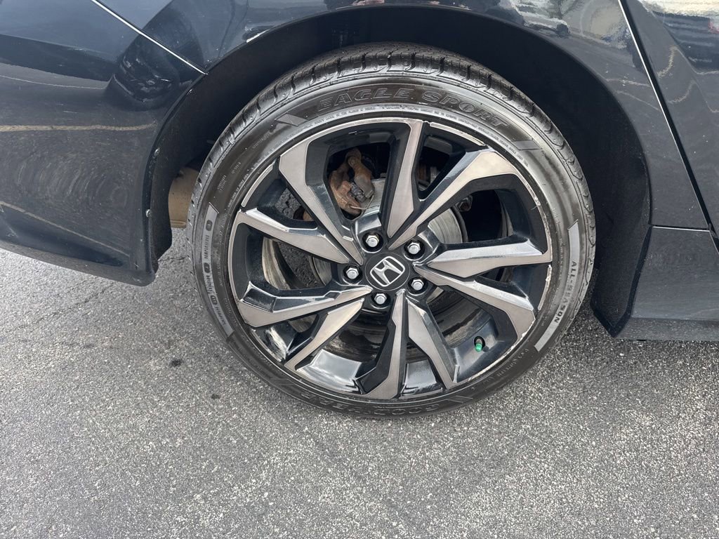 Used 2019 Honda Civic Sport image 14