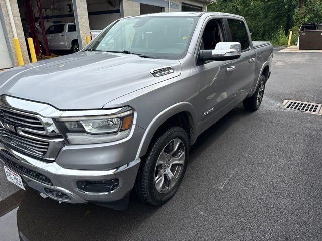 Used 2019 RAM 1500 Laramie AWD/4WD image 2