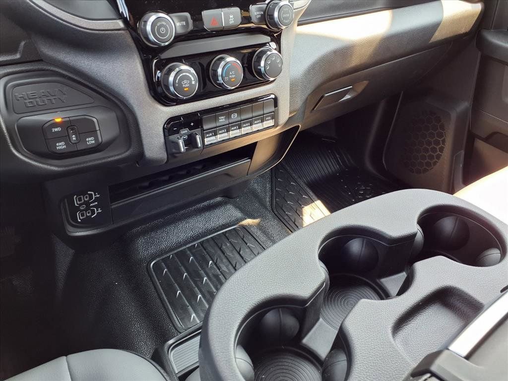 New 2026 RAM 4500 Tradesman w/ Chrome Appearance Group image 15