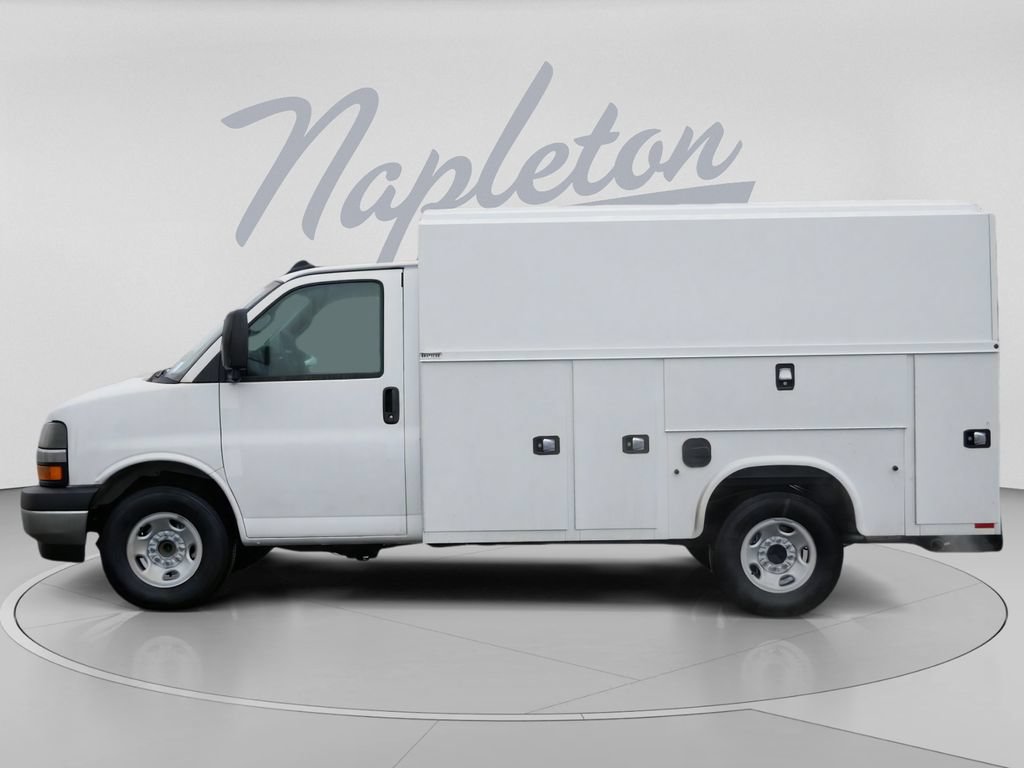 New 2025 Chevrolet Express 3500 w/ Power Convenience Package RWD image 3