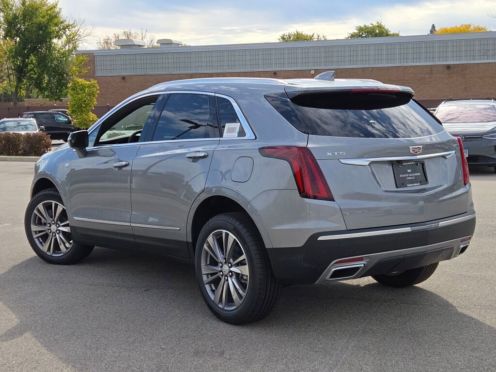New 2025 Cadillac XT5 Premium Luxury w/ LPO, Floor Liner Package image 17