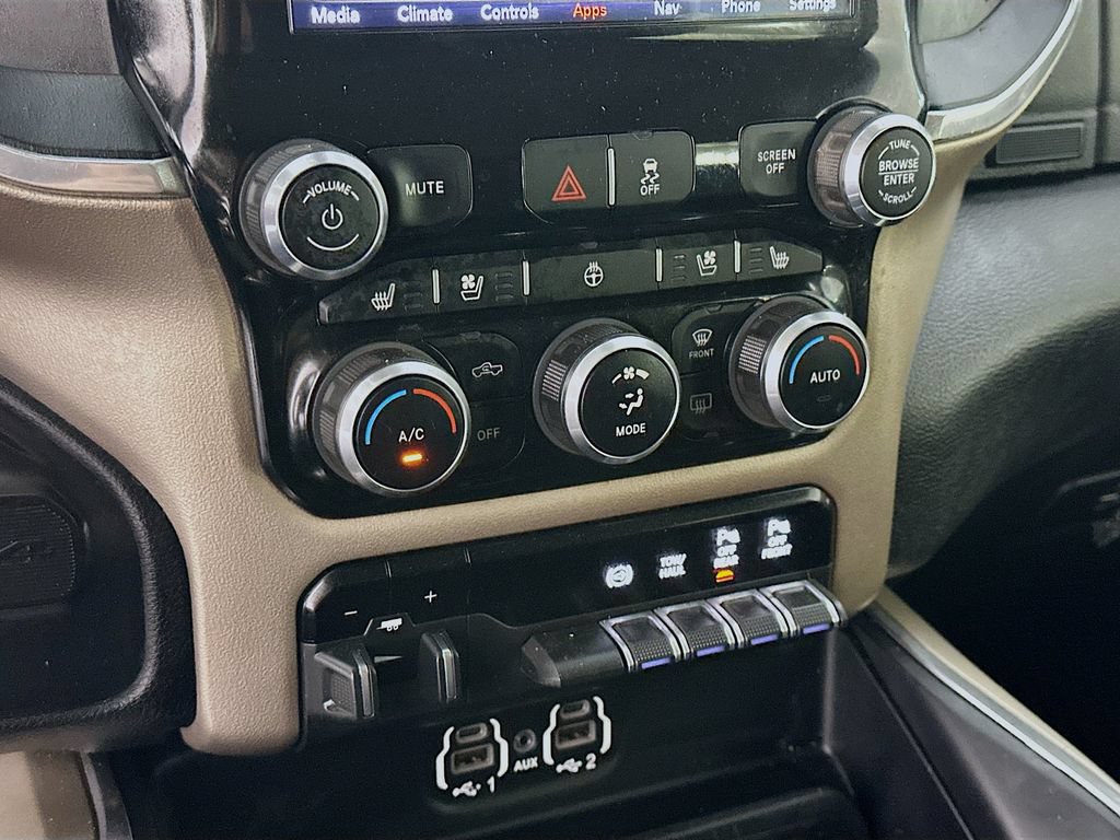 Used 2021 RAM 3500 Laramie AWD/4WD image 18