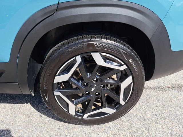 Used 2025 Kia Seltos SX w/ SX Sunroof Package image 31