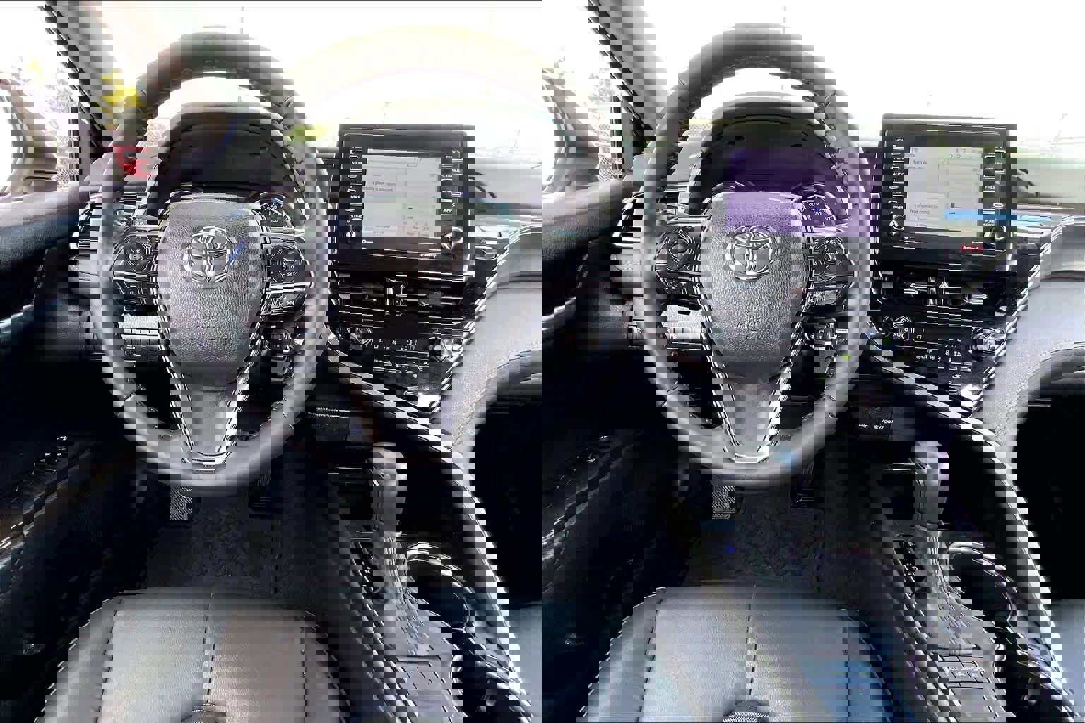 Used 2023 Toyota Camry SE image 5