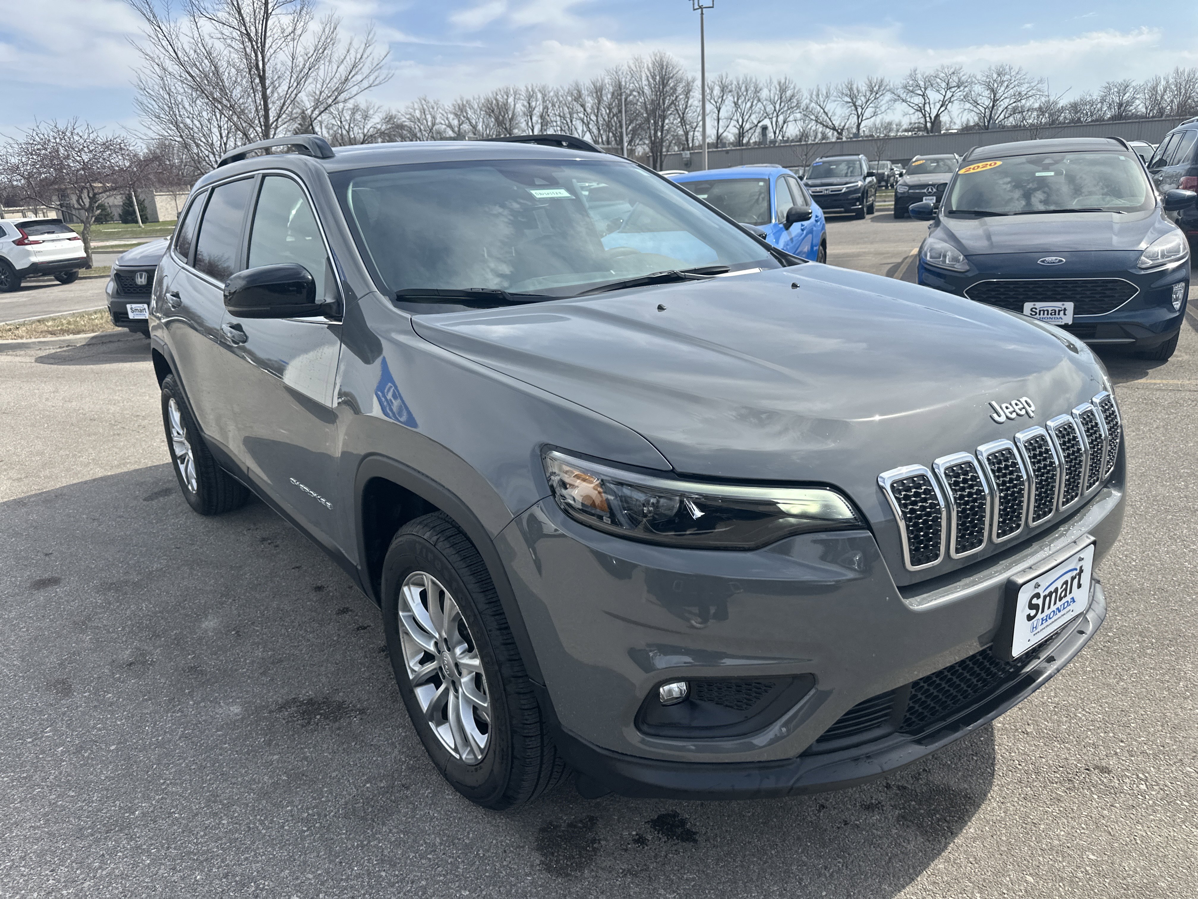 Used 2022 Jeep Cherokee Latitude Lux image 2