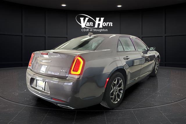 Used 2017 Chrysler 300 S AWD/4WD image 7