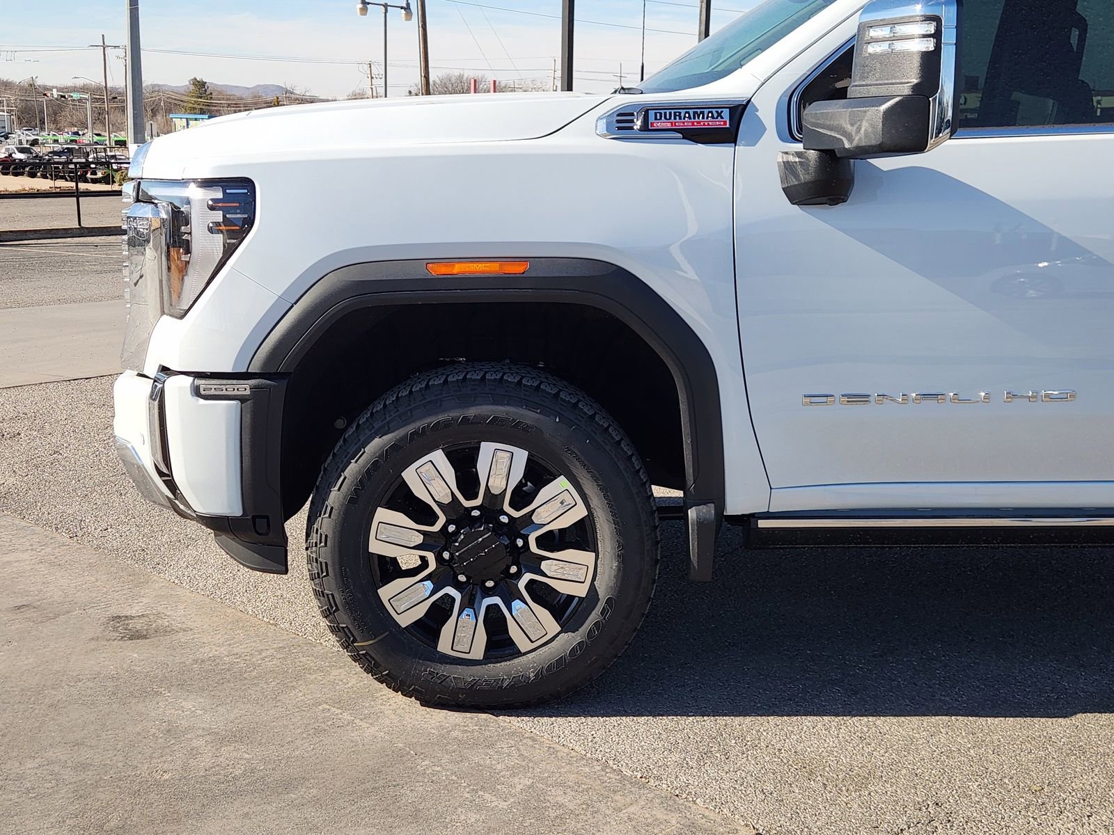 New 2026 GMC Sierra 2500 Denali w/ Denali Reserve Package image 9