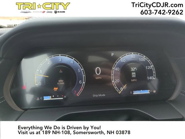 New 2025 Jeep Grand Cherokee L Overland w/ Luxury Tech Group IV image 12