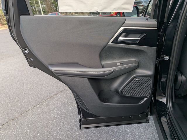 New 2026 Mitsubishi Outlander ES image 23