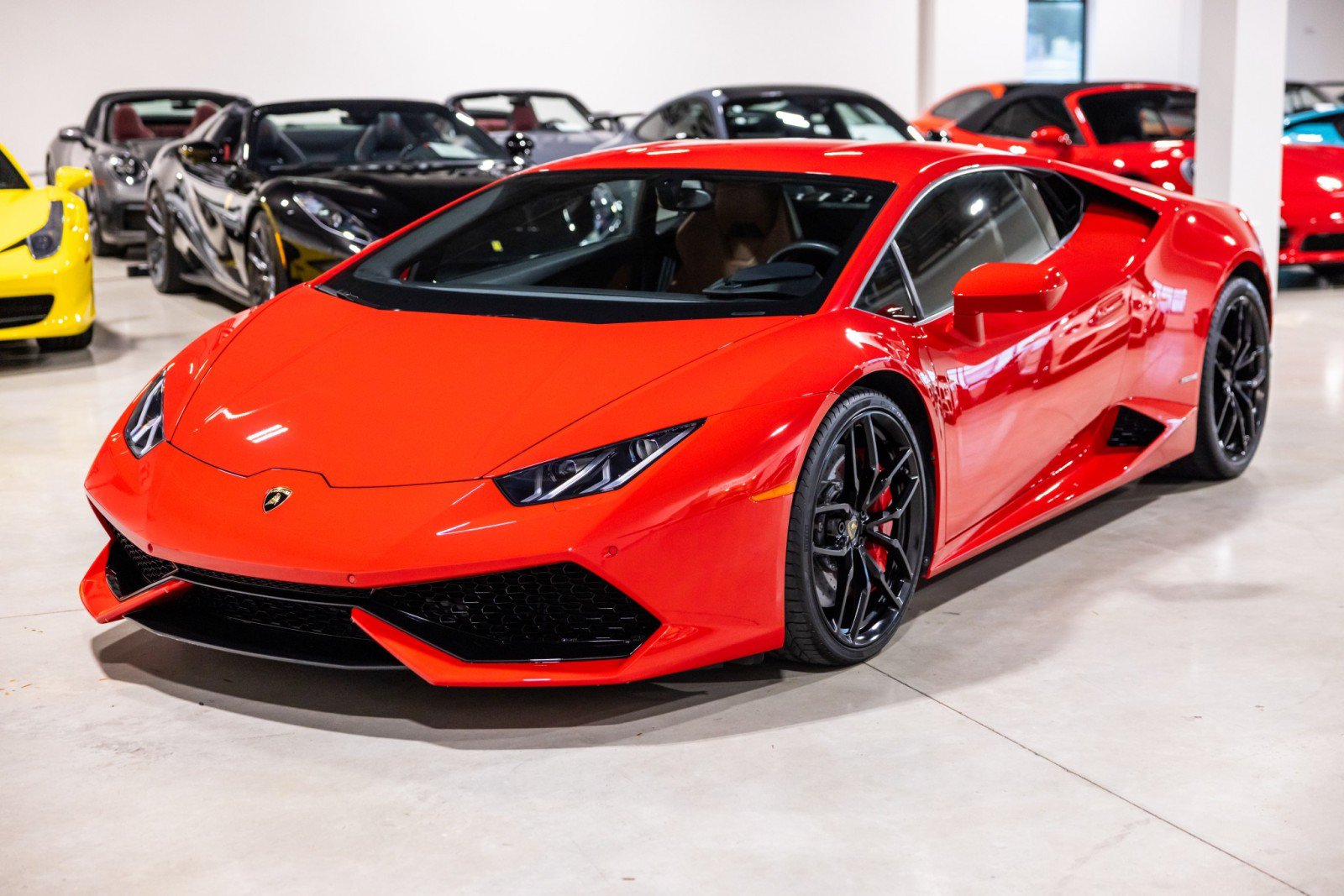 Used 2015 Lamborghini Huracan LP 610-4 AWD/4WD image 12