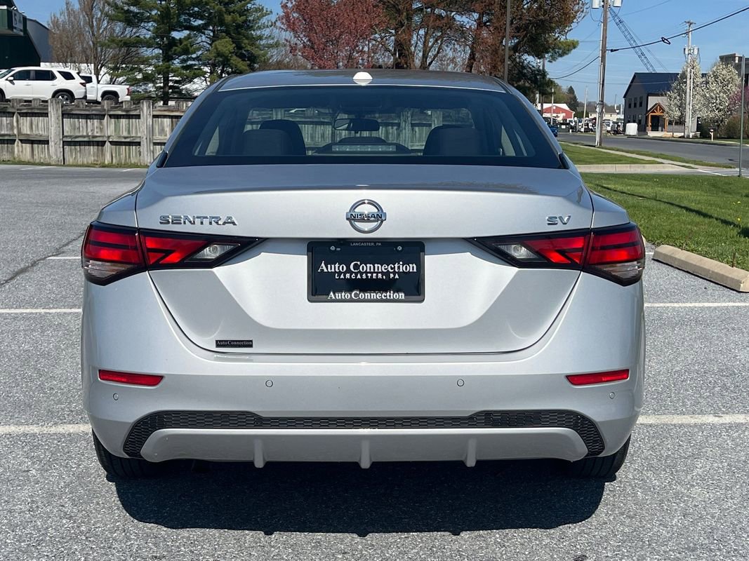 Used 2022 Nissan Sentra SV image 6