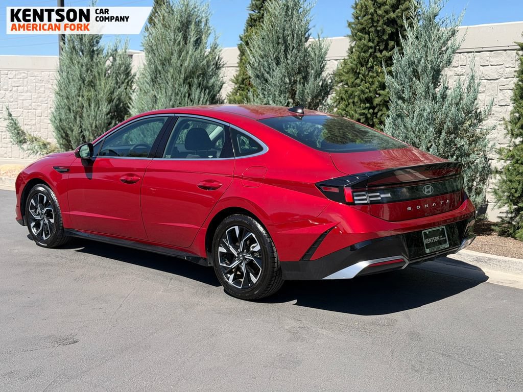 Used 2025 Hyundai Sonata SEL FWD image 5