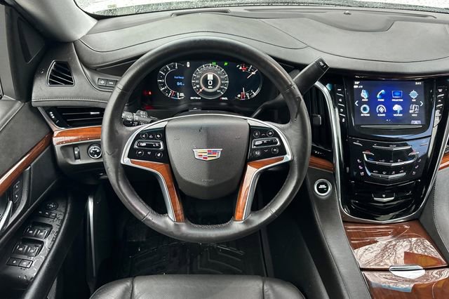 Used 2017 Cadillac Escalade Premium Luxury image 14