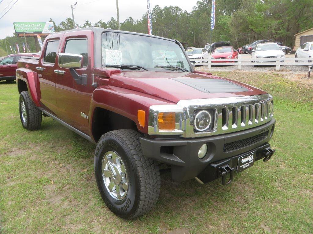 Used 2010 HUMMER H3T w/ Appearance Package image 4