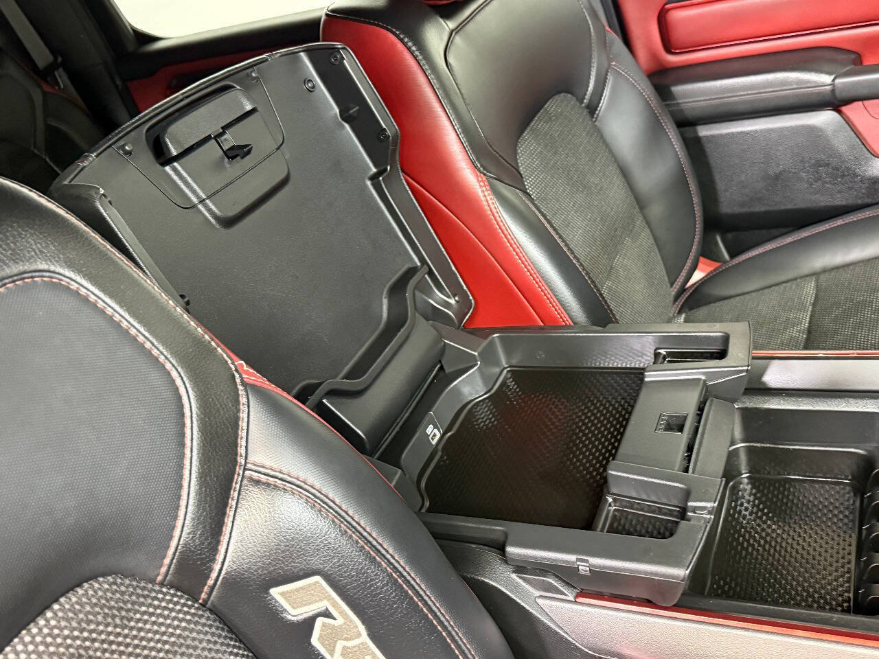 Used 2019 RAM 1500 Rebel w/ Rebel Level 2 Equipment Group AWD/4WD image 38