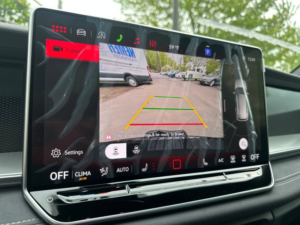 New 2026 Volkswagen Tiguan SE R-Line AWD/4WD image 11