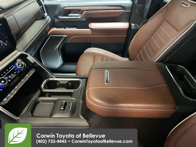 Used 2024 GMC Sierra 3500 Denali Ultimate image 18