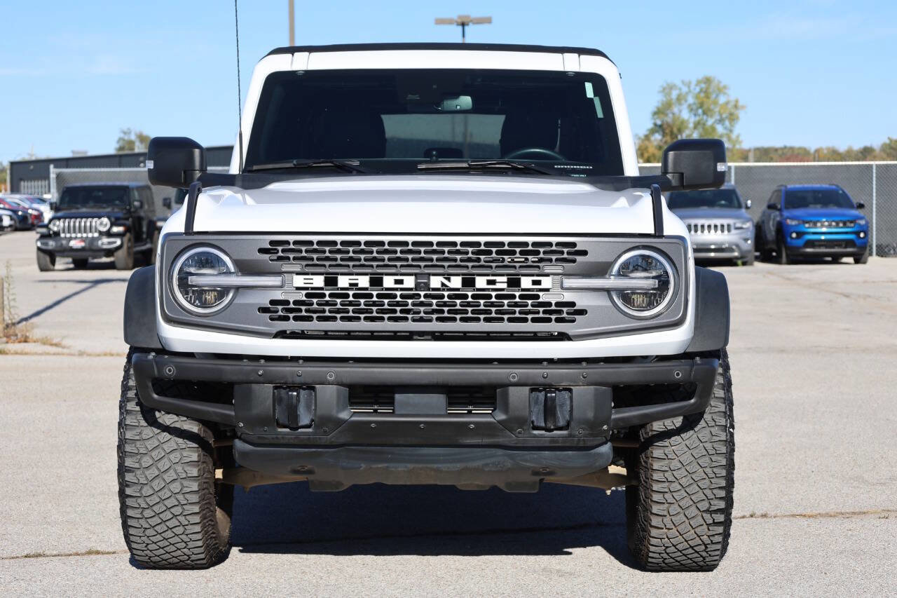 Used 2022 Ford Bronco Badlands image 2