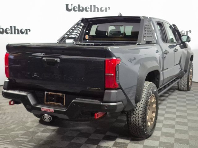 New 2025 Toyota Tacoma Trailhunter image 7
