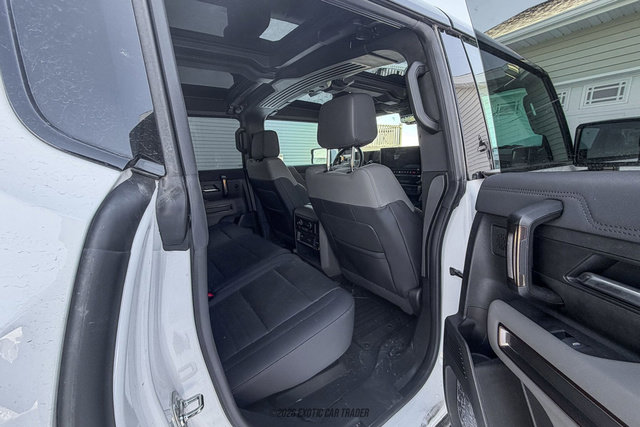 Used 2025 GMC Hummer EV 2X image 46