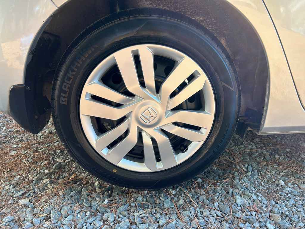 Used 2016 Honda Fit LX image 19