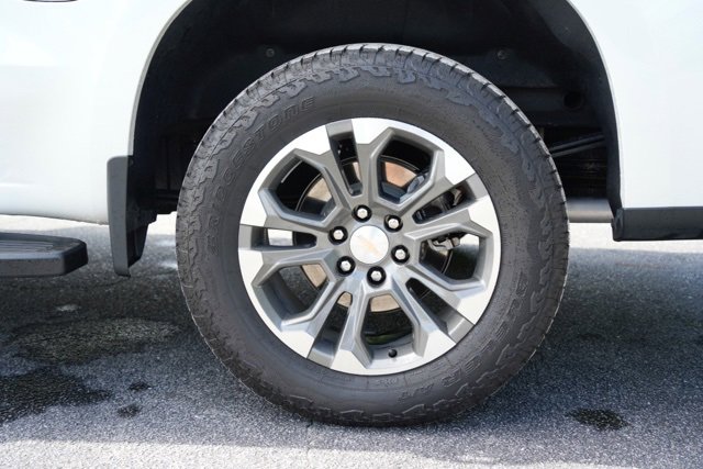 Used 2025 Chevrolet Silverado 1500 High Country w/ Technology Package image 30