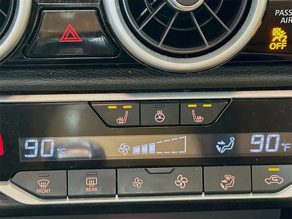 Used 2022 Nissan Sentra SV w/ SV Premium Package image 19