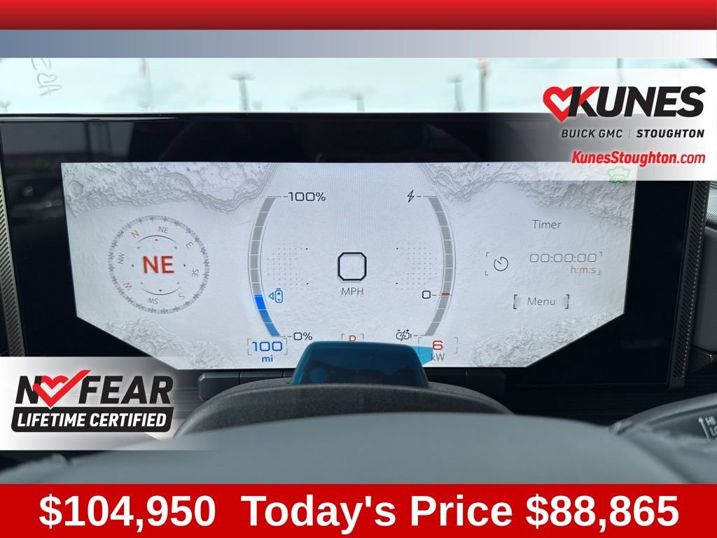 New 2025 GMC Hummer EV 2X w/ LPO, Dark Essentials Package image 30