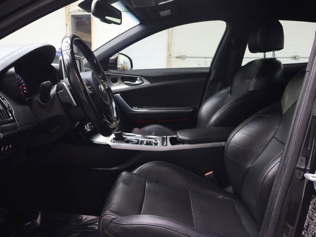 Used 2020 Kia Stinger GT image 17