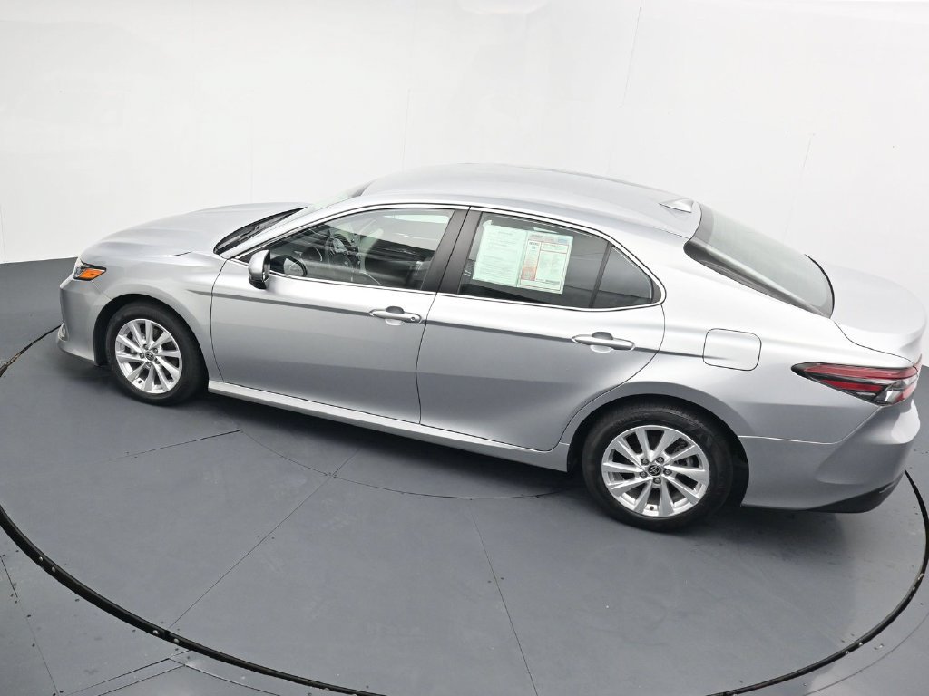 Used 2023 Toyota Camry LE AWD/4WD image 28