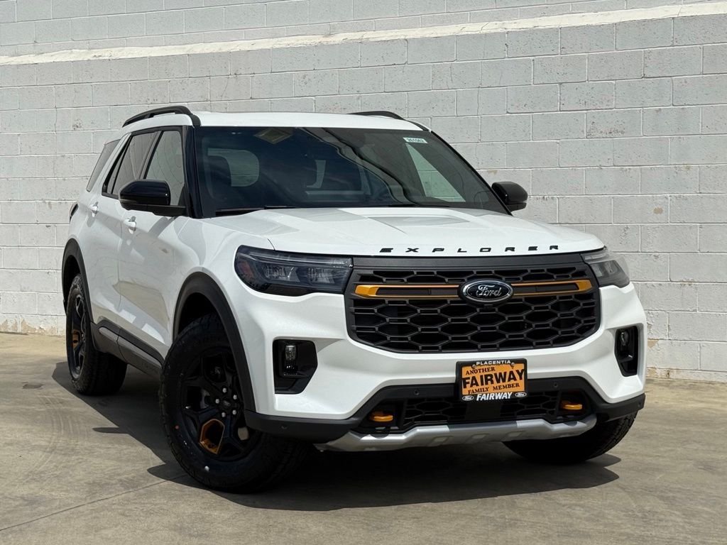 New 2026 Ford Explorer Tremor w/ Tremor Ultimate Package AWD/4WD video 2