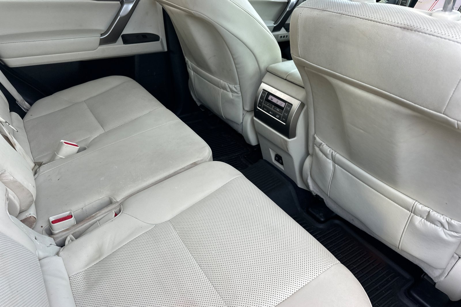 Used 2020 Lexus GX 460 Premium w/ Premium Package AWD/4WD image 17