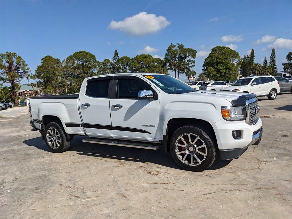 Used 2018 GMC Canyon Denali image 2