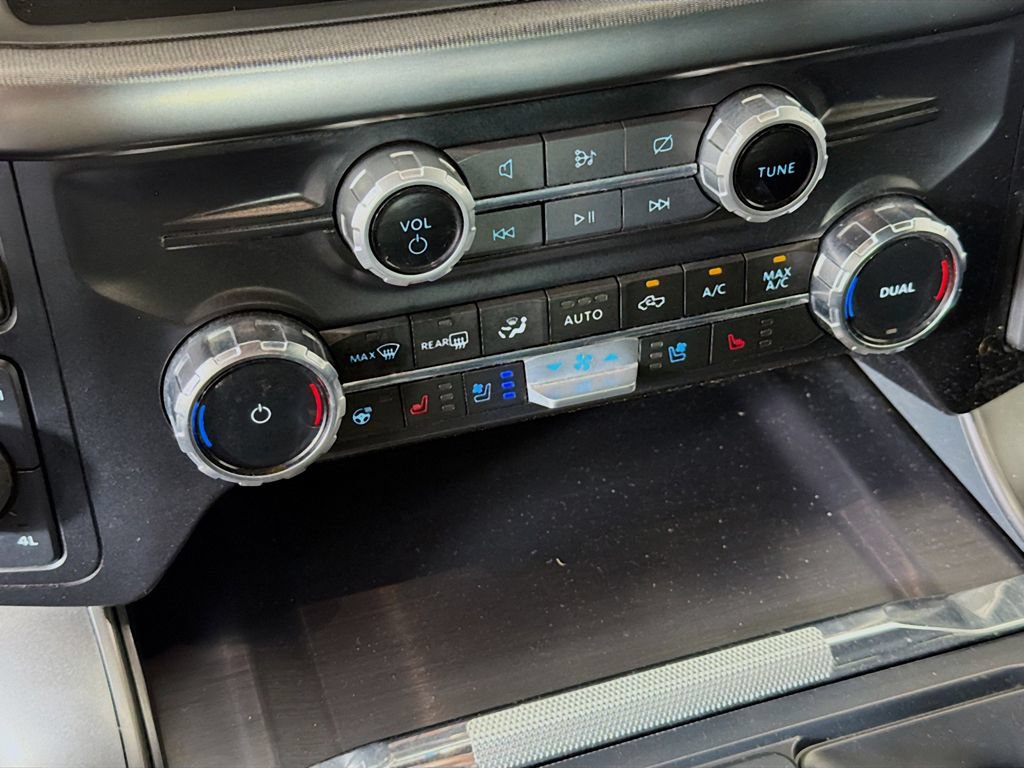 Used 2024 Ford F150 Lariat AWD/4WD image 42
