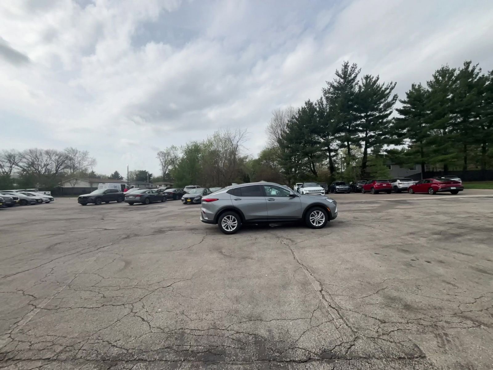 Used 2025 Buick Envista Preferred image 9