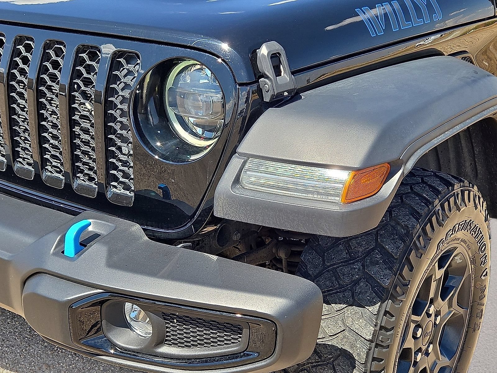 Used 2023 Jeep Wrangler Unlimited AWD/4WD image 9