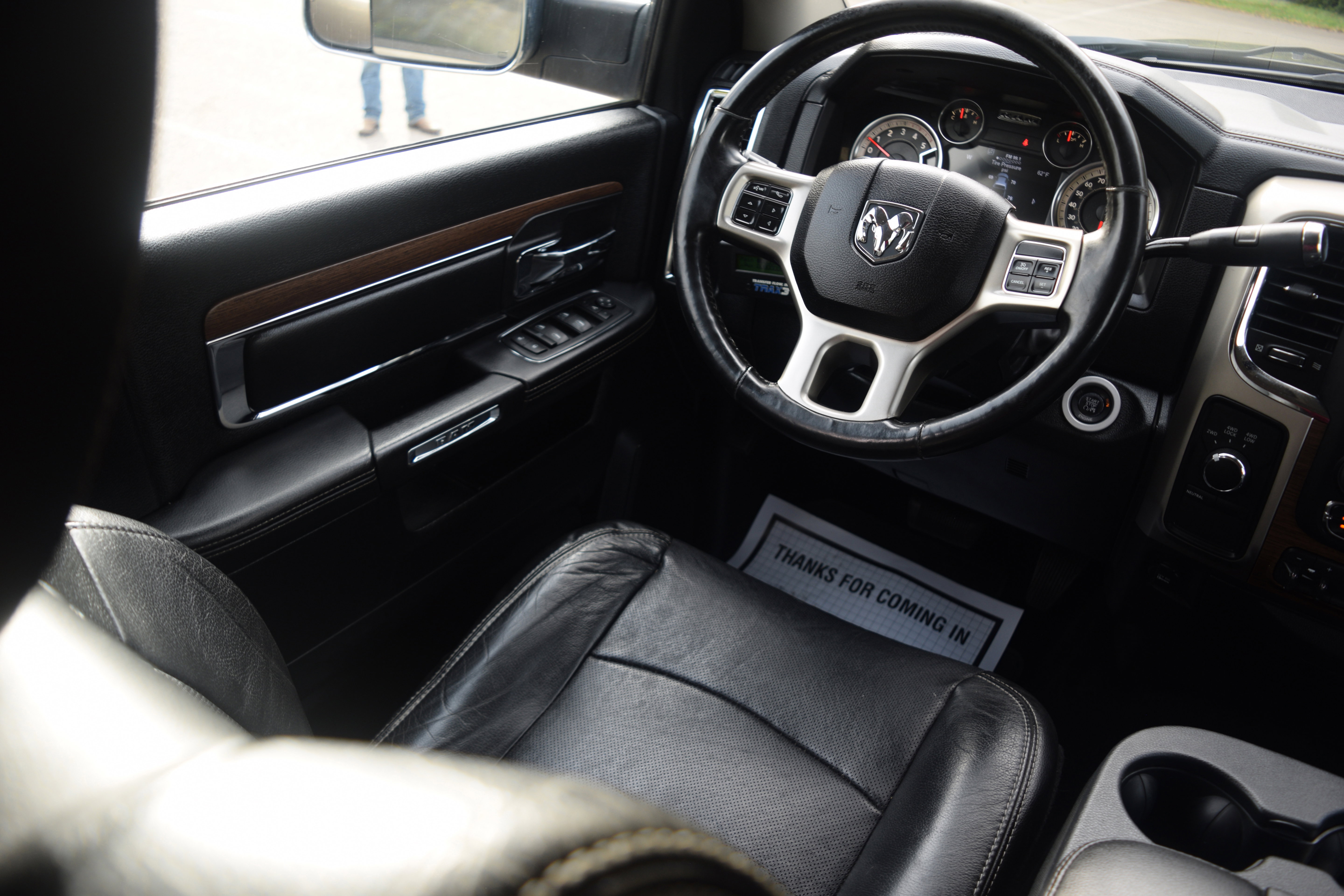 Used 2015 RAM 2500 Laramie image 2